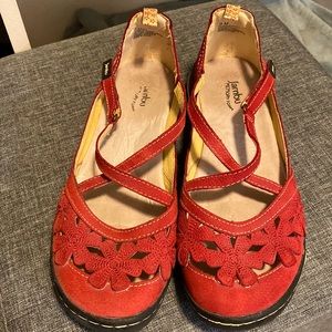 Red Jambu shoes -so cute!